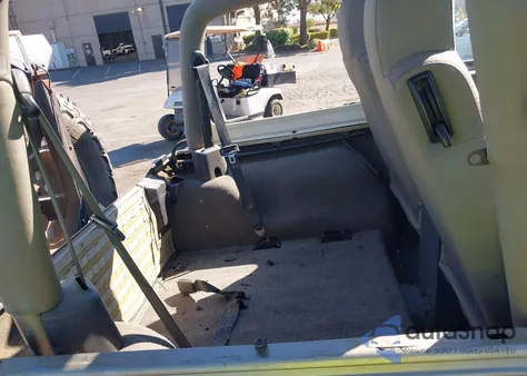 2003 Jeep Wrangler Sahara z USA, uszkodzony, nr VIN 1J4FA59S43P305628